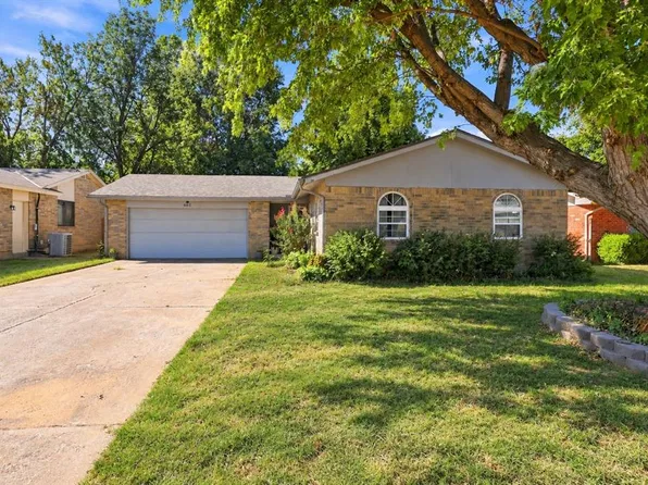 602 Annawood Dr, Yukon, OK 73099