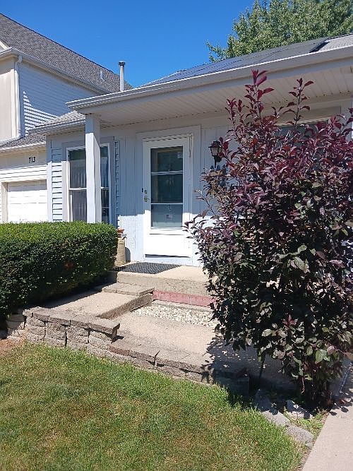1st image of 709 Grant Cir #709