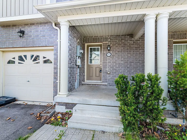 81 Pettitt Dr — Photo 3