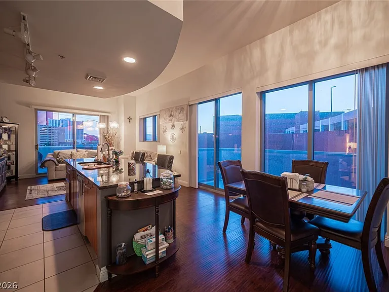 200 W Sahara Ave #501 — Photo 5