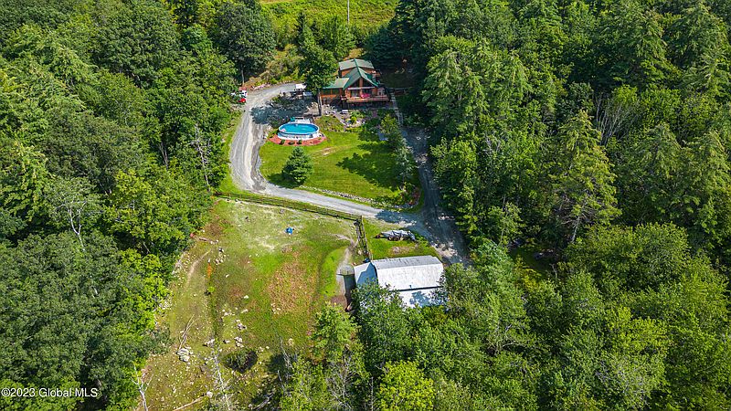 2nd image of 24 Stewart Lane