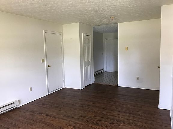 4th image of 1607-11 Athena Dr