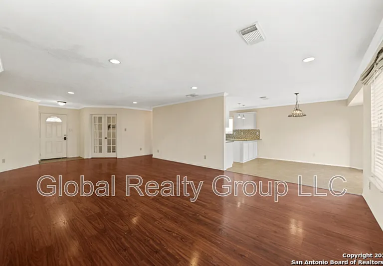 2913 Candleberry Dr — Photo 6