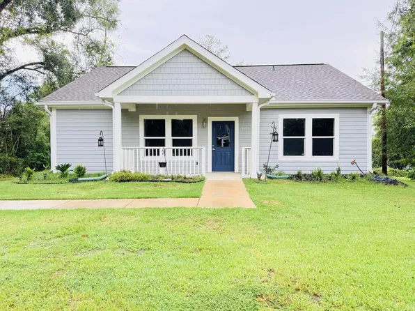 16424 SE Pear St, Blountstown, FL 32424