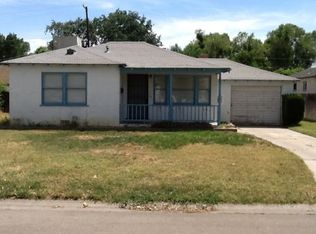 216 Parry Ave, Modesto, CA 95354