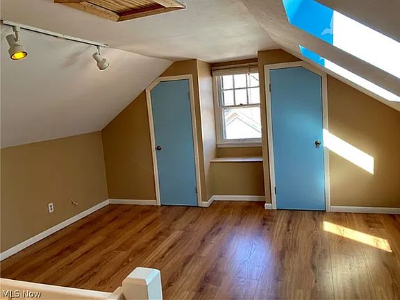 Upstairs main bedroom with 2 closets