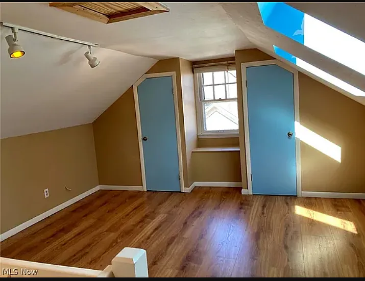 Upstairs main bedroom with 2 closets