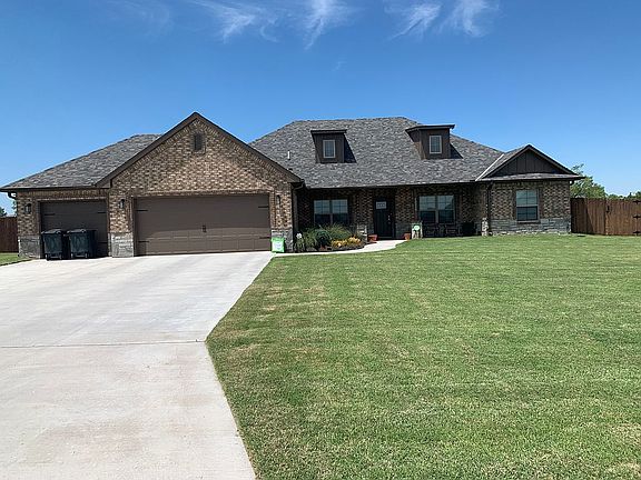 3rd image of 12220 NW Spring Hollow Cir