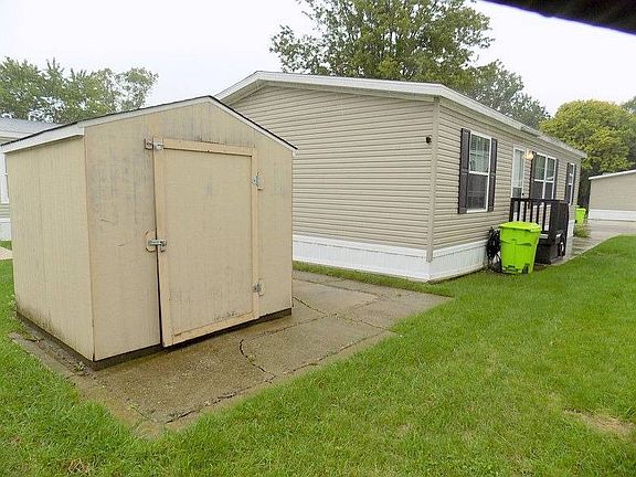 5th image of 1347 Mariga St