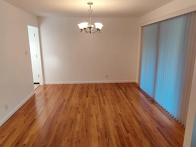 81 Forestvale Dr — Photo 7