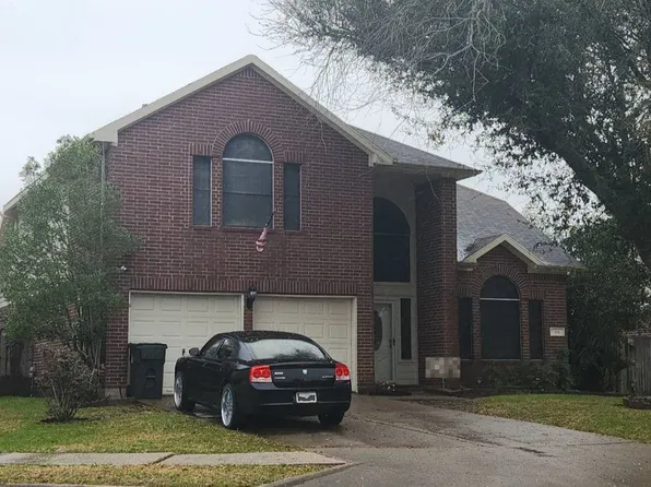 914 Chase Creek Cir, Bacliff, TX 77518