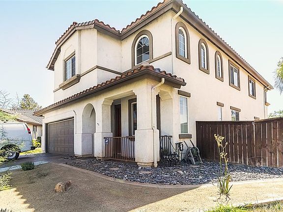 2nd image of 27500 Jeffrey Cir