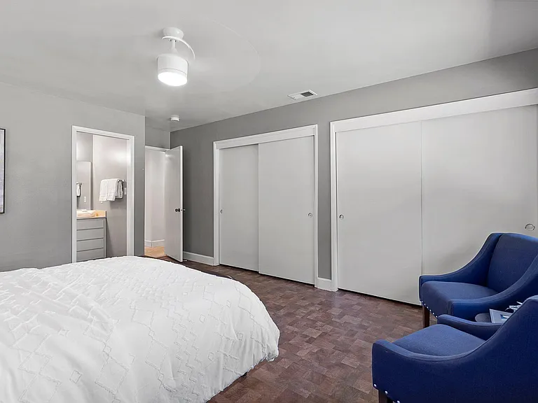 2107 Amador Ave — Photo 17