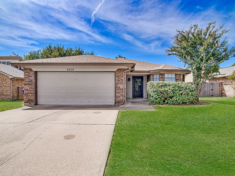 6508 Fairview Dr