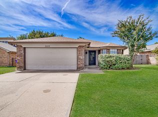6508 Fairview Dr, Watauga, TX 76148