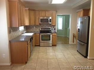 4th image of 10639 Runnymeade Dr