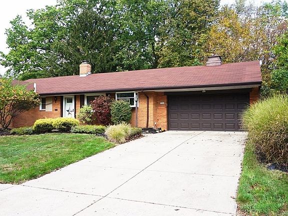 3rd image of 5743 Parkland Dr