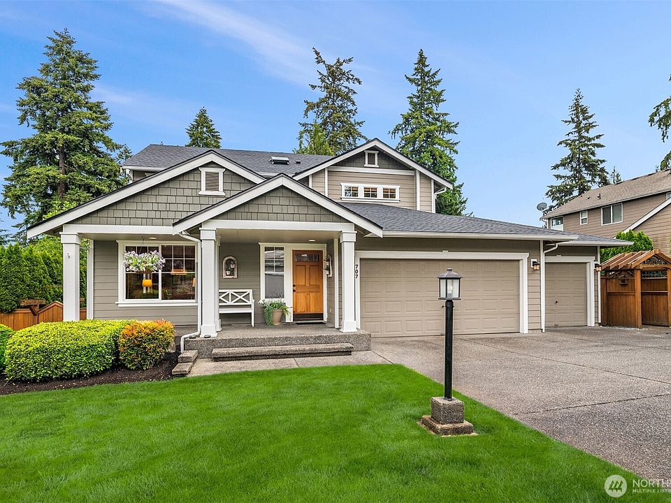 1st image of 707 122nd Avenue Ct E