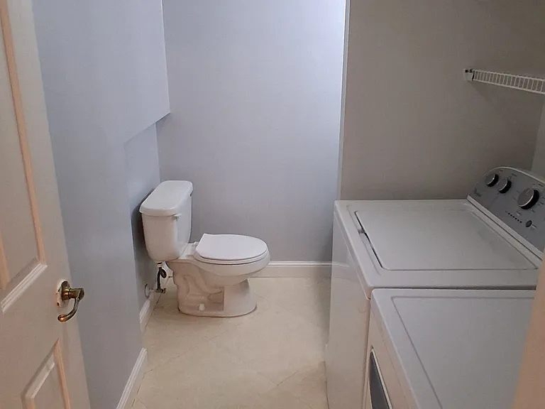 303 Waterview Dr — Photo 74
