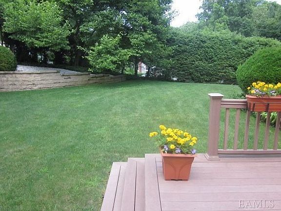3rd image of 35 McArthur Ave