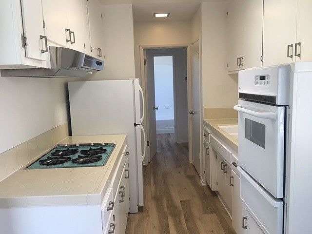 2nd image of 1313 Olive St Unit 2