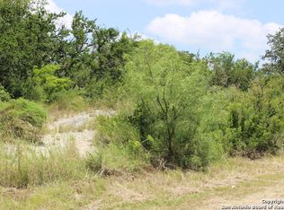 CR 5740, Castroville, TX 78009