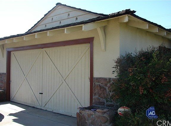 2nd image of 7132 Hoover Way