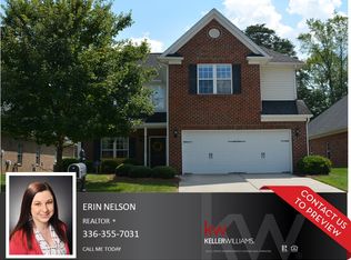 637 Woodlake Park Dr, Kernersville, NC 27284