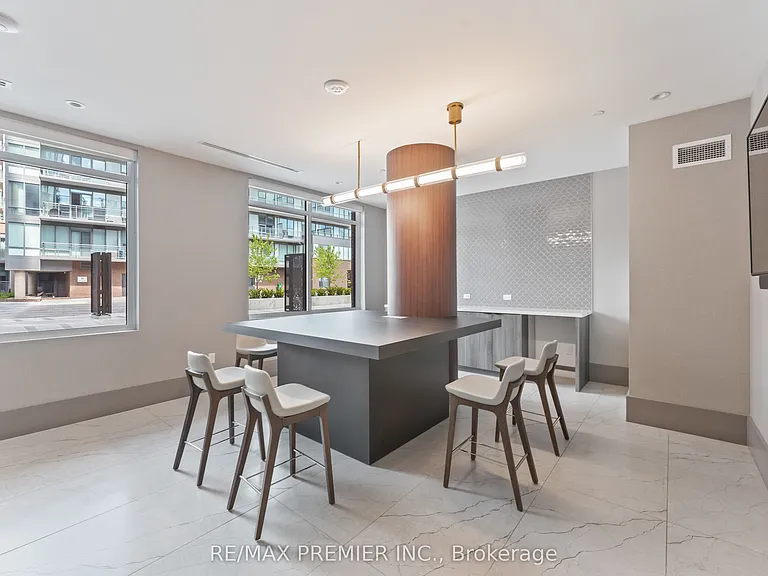 55 Duke St W #310 — Photo 12