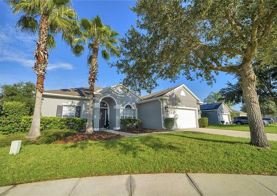 1st image of 2216 Holly Pine Cir