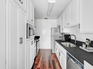 3596 S Centinela Ave #206, Los Angeles, CA 90066