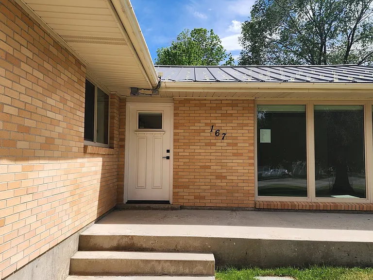 167 W Center St — Photo 10