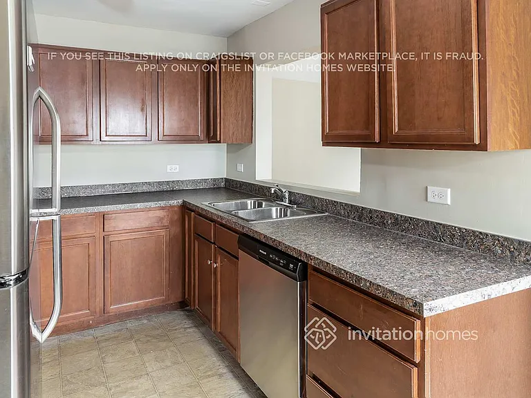321 S Yale Ave — Photo 8