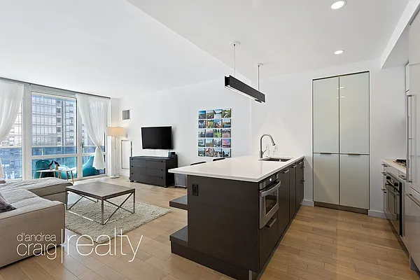 Rented by D'Andrea Craig Realty | media 2