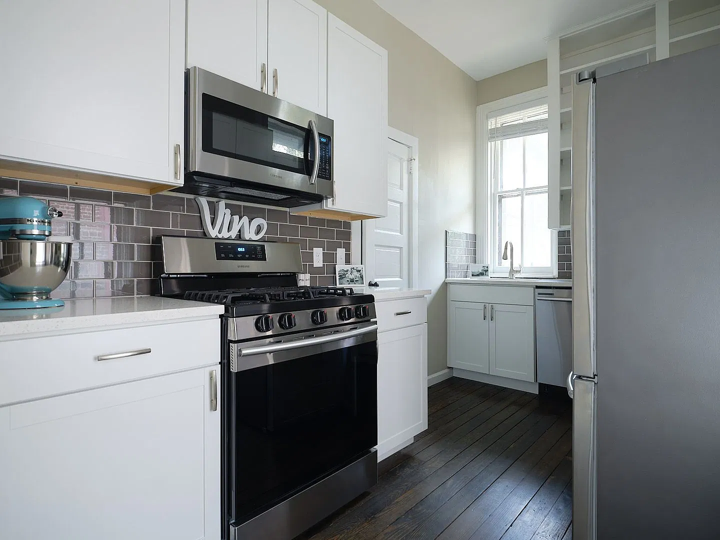 1609 Green Street — Photo 1