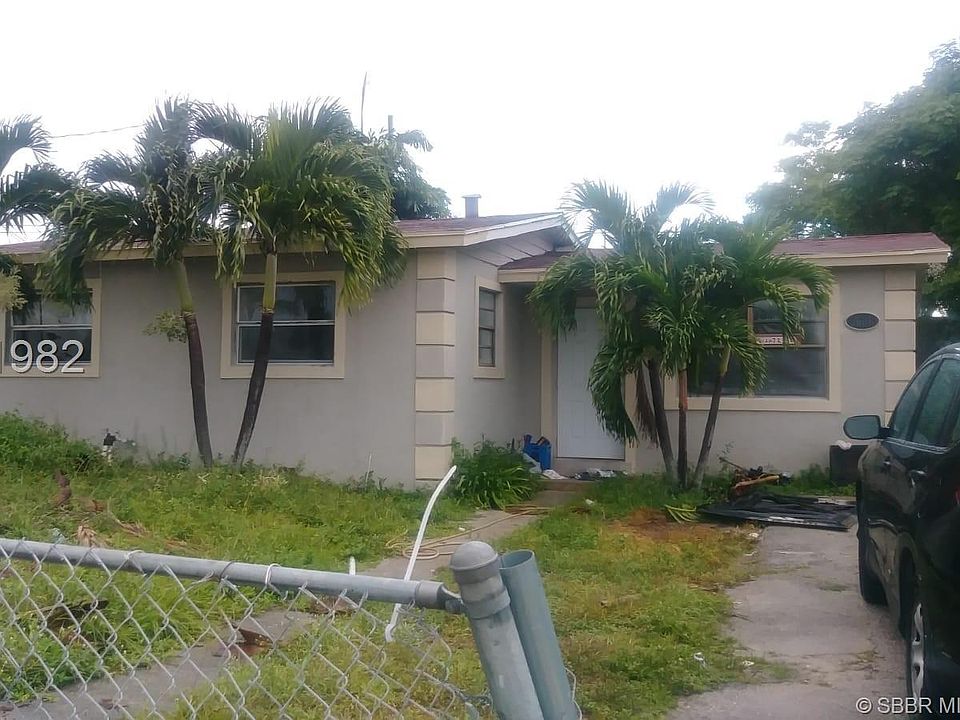 1st image of 521 NW 13th Ave
