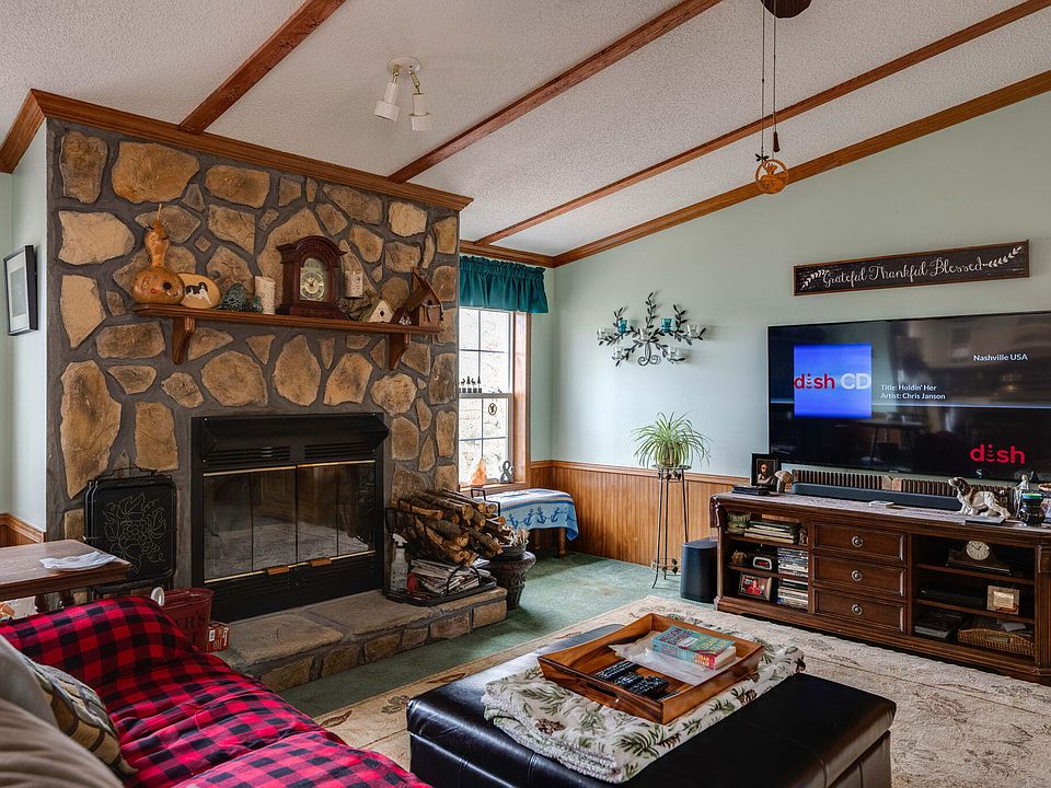 22nd image of 482 Hiwassee Dr