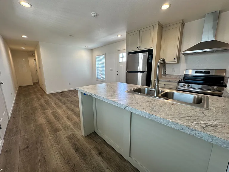 2060 N Ctr #356 — Photo 9
