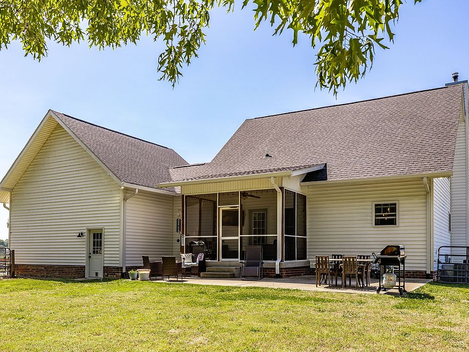 52nd image of 237 Lear Rd