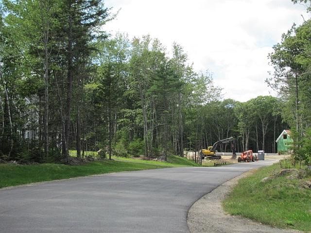 2nd image of 98 Mills Road  (#6)