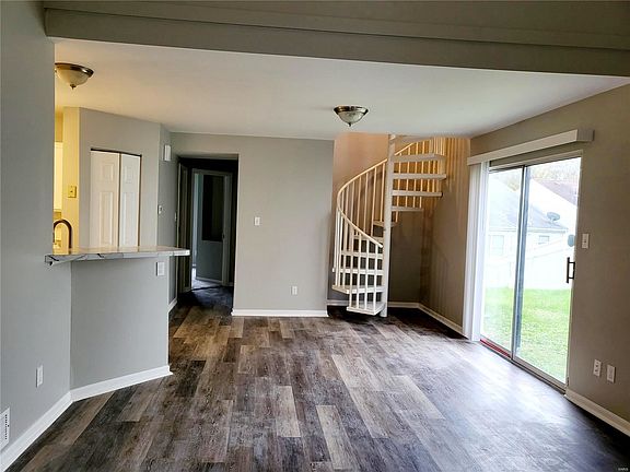 2nd image of 1257 Garden Village Dr