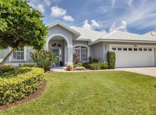 1360 Clubview Ct, Venice, FL 34292