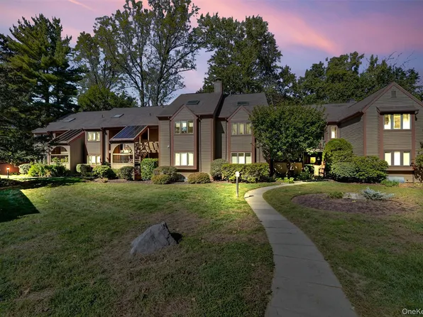 101 Eagle Bay Drive #101, Ossining, NY 10562