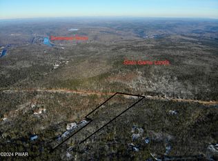 Neil Thompson Rd, Lackawaxen, PA 18435