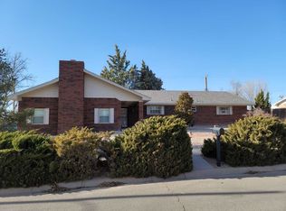 600 Estrellita Dr, Roswell, NM 88201