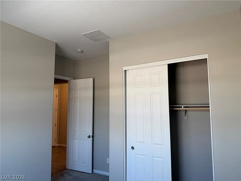 63 Barton Bay Ave — Photo 31
