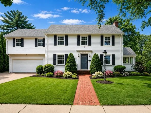 81 Brettwood Rd, Belmont, MA 02478