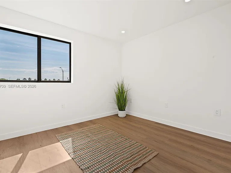 728 NW 55th Ter #728 — Photo 21