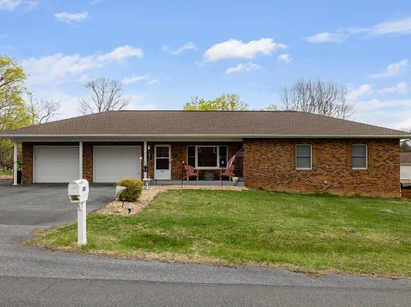 310 F St, Elkton, VA 22827