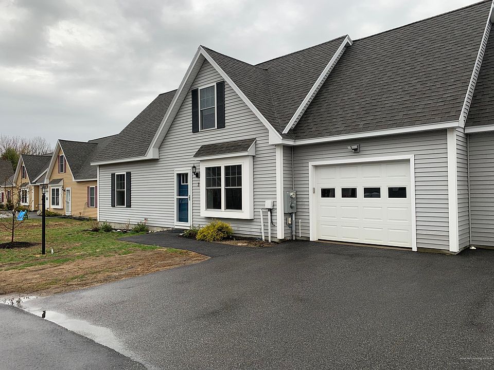 1st image of 3 Pebble Ln #3